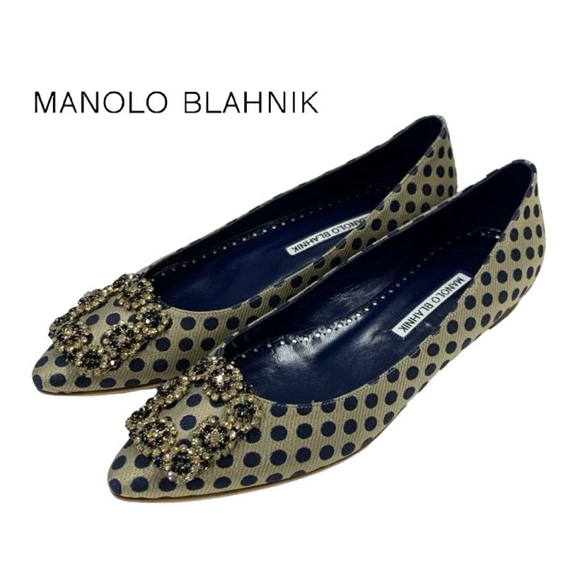 マノロブラニク MANOLO BLAHNIK ハンギシ フラットシューズ 靴 シューズ ファブリック ネイビー ゴールド ビジュー ドット柄 –  MYCLOSET