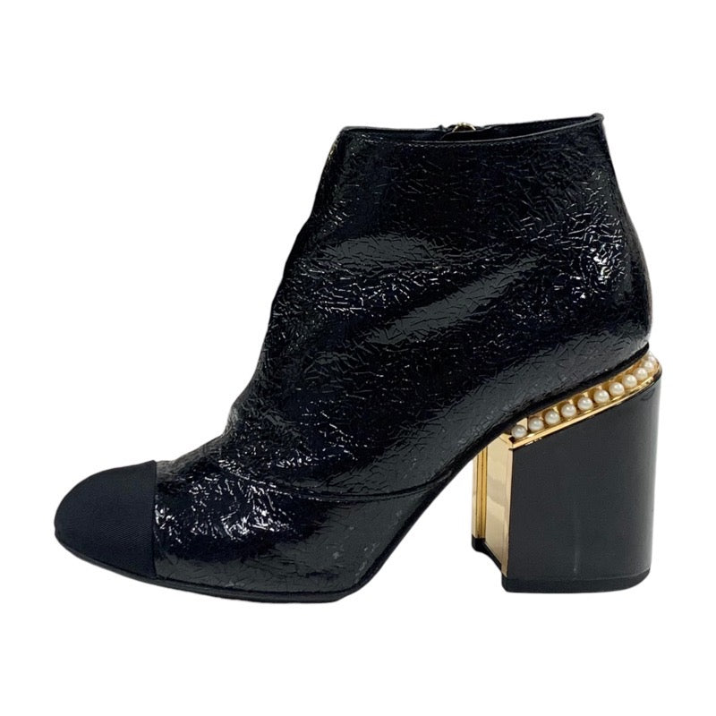 Chanel CHANEL boots, short boots, shoes, patent fabric, black, black, gold, coco mark, pearl