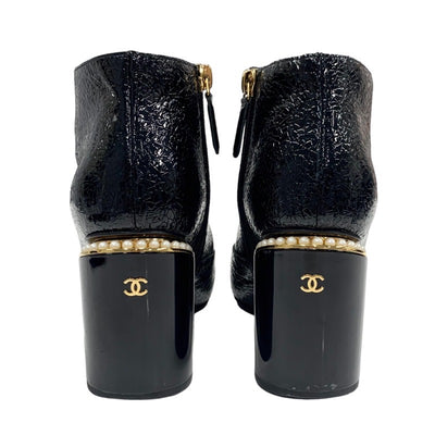 シャネル CHANEL ブーツ ショートブーツ 靴 シューズ パテント ファブリック ブラック 黒 ゴールド ココマーク パール