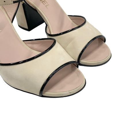 Chanel Sandals, Shoes, Suede, Ivory, Black, Gold, Coco Mark, Chain Strap