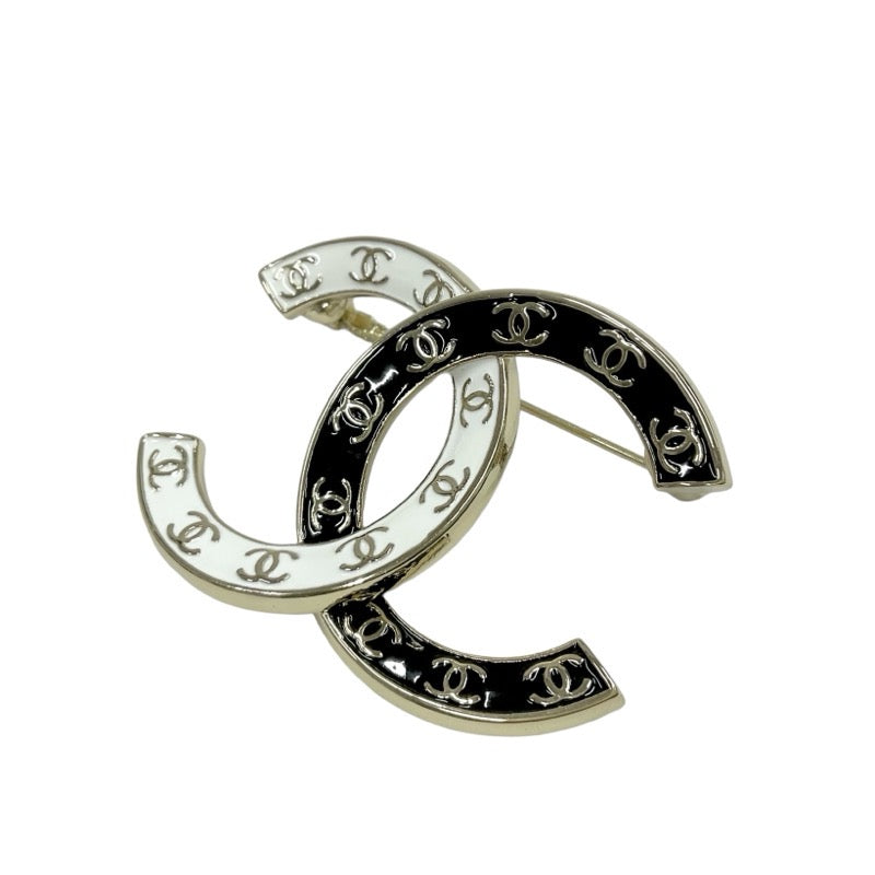 シャネル CHANEL ブローチ コサージュ ブラック ホワイト ゴールド ココマーク ロゴ バイカラー