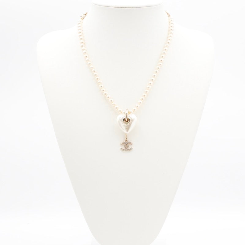 シャネル CHANEL ネックレス ペンダント チョーカー ホワイト ゴールド ココマーク ハート ラインストーン