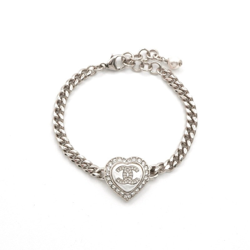 シャネル CHANEL ブレスレット バングル カフ シルバー ハート ラインストーン ココマーク