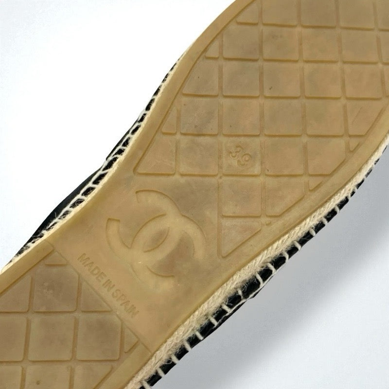 シャネル CHANEL フラットシューズ 靴 シューズ ベロア ブラック ゴールド 黒 ロゴ エスパドリーユ