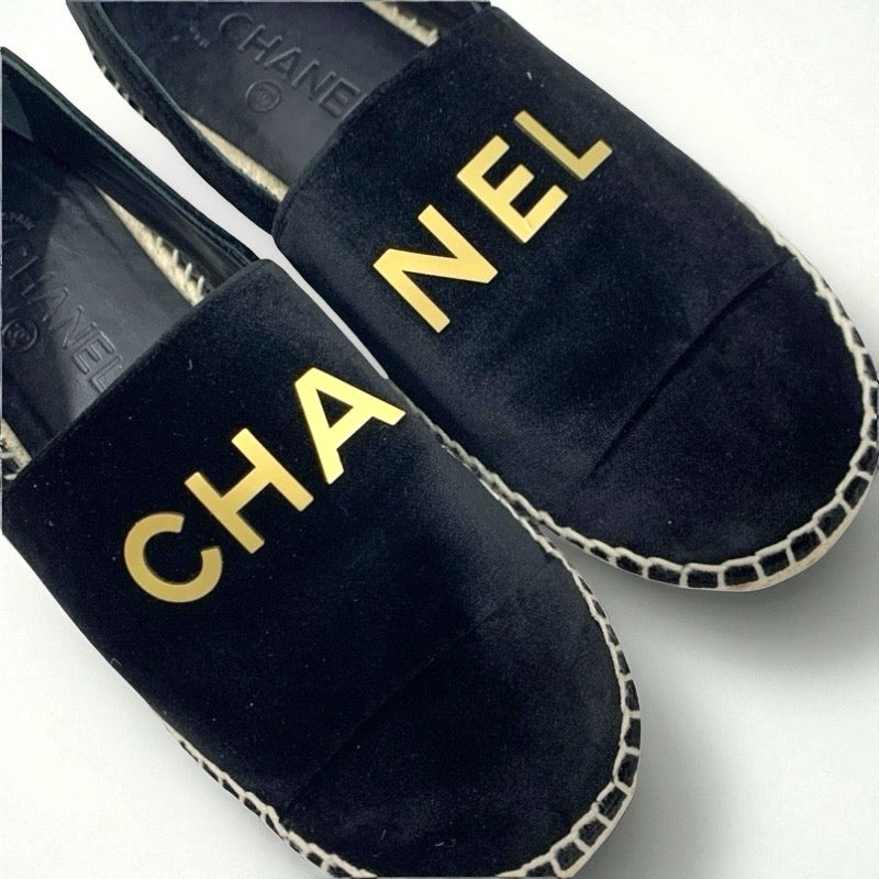シャネル CHANEL フラットシューズ 靴 シューズ ベロア ブラック ゴールド 黒 ロゴ エスパドリーユ