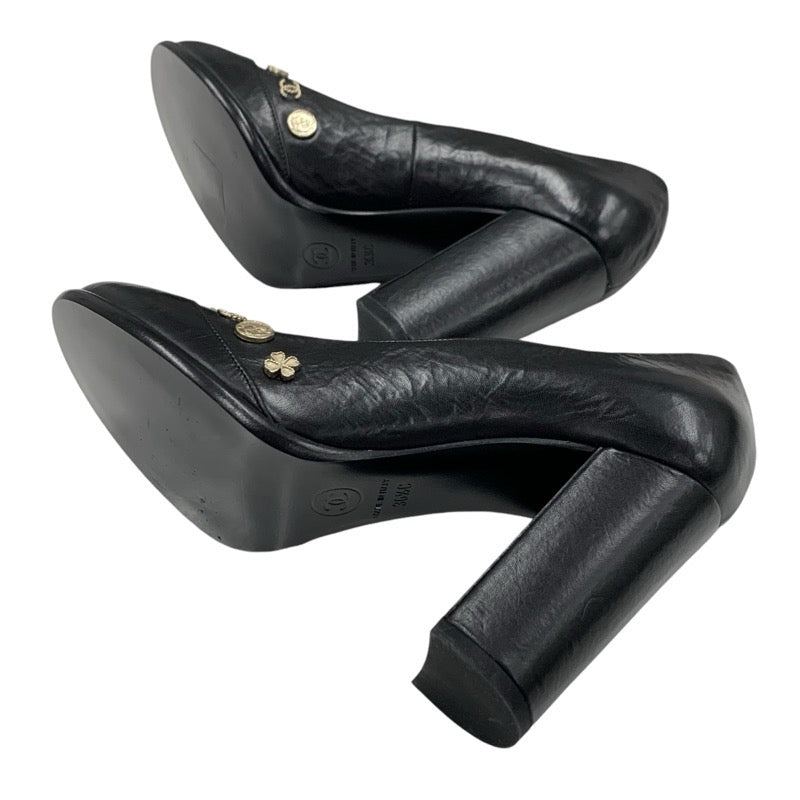 シャネル CHANEL パンプス 靴 シューズ レザー ブラック 黒 ゴールド アイコン カメリア ココマーク シワ加工