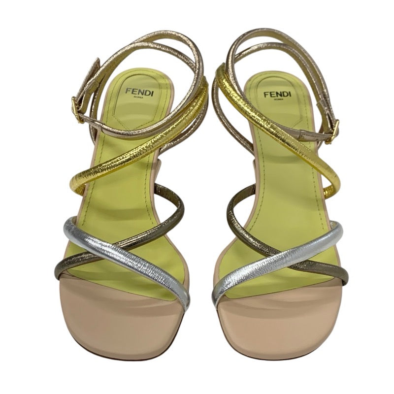 フェンディ FENDI ファースト サンダル 靴 シューズ レザー メタリックカラー ストラップ メタルヒール