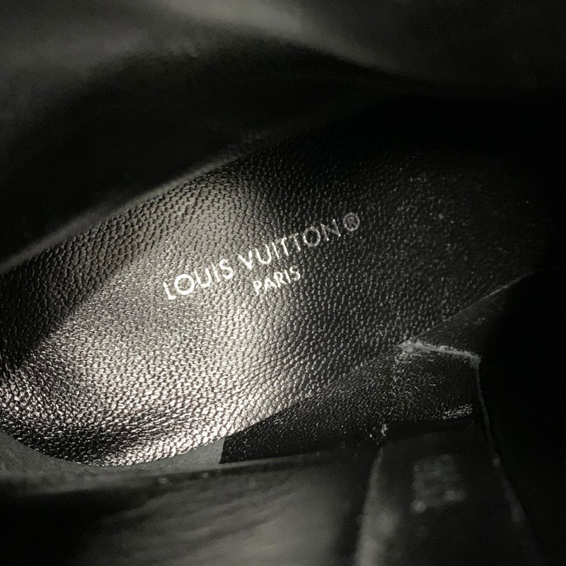 ルイヴィトン LOUIS VUITTON ロータリーライン ブーツ ショートブーツ 靴 シューズ レザー ブラック 黒 ゴールド ロゴ金具 アンクルブーツ