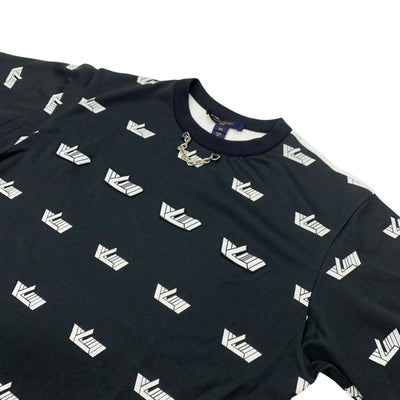 ルイヴィトン LOUIS VUITTON LVヴィテス トップス コットン ブラック ホワイト ワッペン Ｔシャツ シルバーチェーン