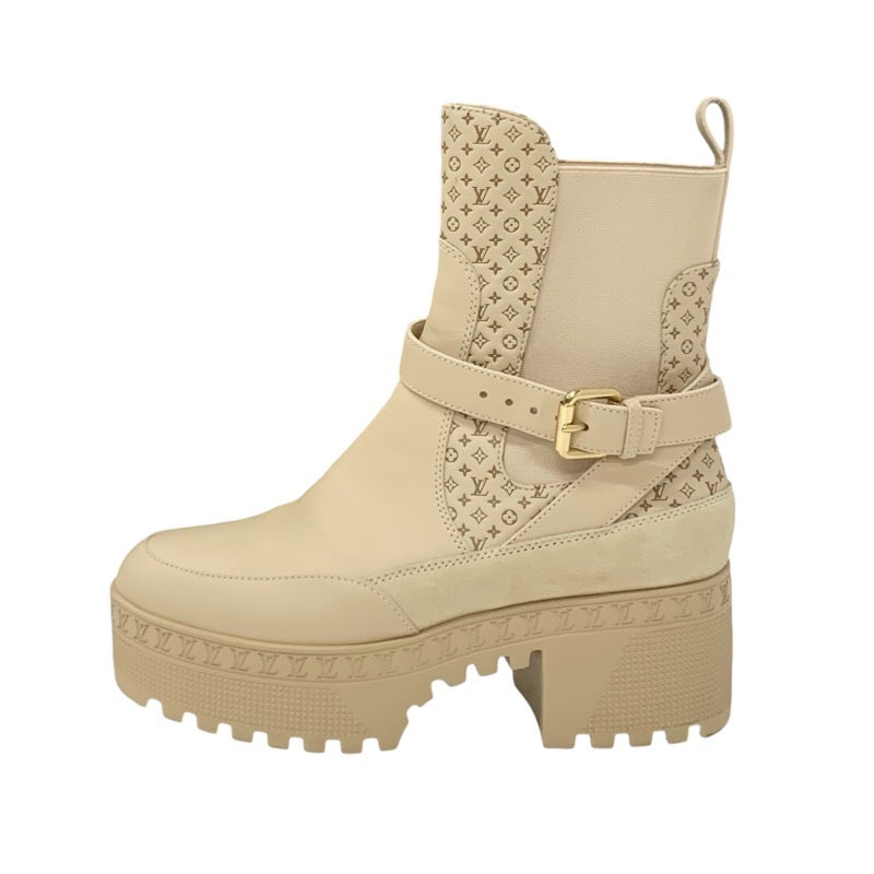 LOUIS VUITTON Lauriat Line Monogram Boots Short Boots Shoes Leather Suede Beige Gold Ankle Boots Side Gore Logo