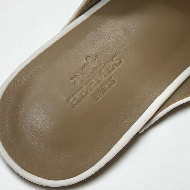 エルメス HERMES カルロッタ サンダル 靴 シューズ レザー ホワイト シルバー ケリー金具 サボ ミュール