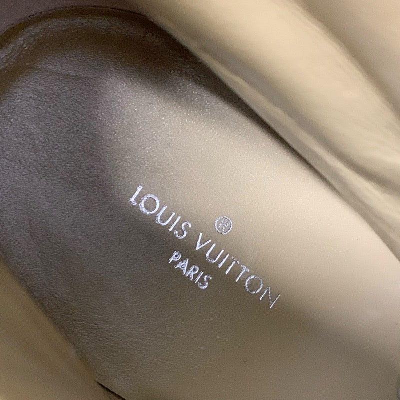 ルイヴィトン LOUIS VUITTON モノグラム ブーツ ショートブーツ 靴 シューズ スエード ベージュ ゴールド アンクルブーツ