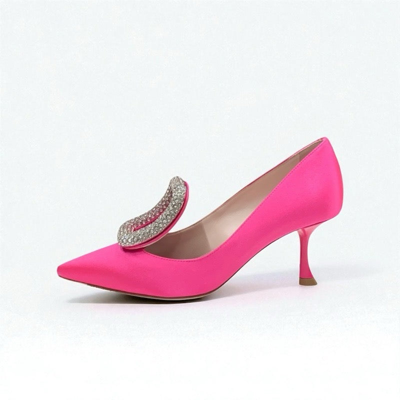ロジェヴィヴィエ Roger Vivier パンプス 靴 シューズ サテン ピンク 未使用 ラインストーン スワロフスキー バックル