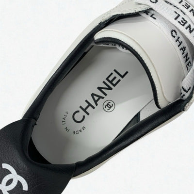 シャネル CHANEL スニーカー 靴 シューズ レザー ホワイト 白 未使用 ココマーク ロゴ