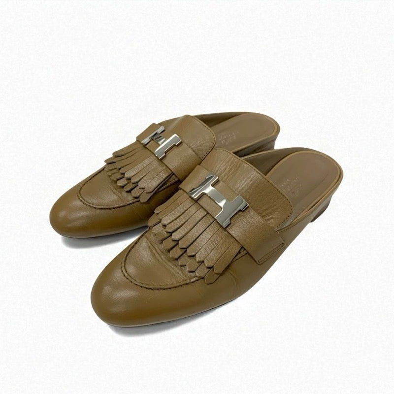 エルメス HERMES リヴォリ フラットシューズ 靴 シューズ レザー ベージュ シルバー ミュール コンスタンス フリンジ エルメス HERMES リヴォリ フラットシューズ 靴 シューズ レザー