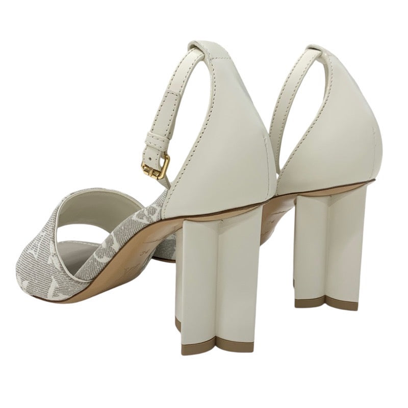 ルイヴィトン LOUIS VUITTON シルエットライン モノグラム サンダル 靴 シューズ ファブリック レザー ライトグレー ホワイト アンクルストラップ キャンバス