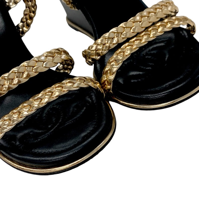 シャネル CHANEL サンダル 靴 シューズ レザー ブラック ゴールド 黒 ココマーク 編み込み ストラップ