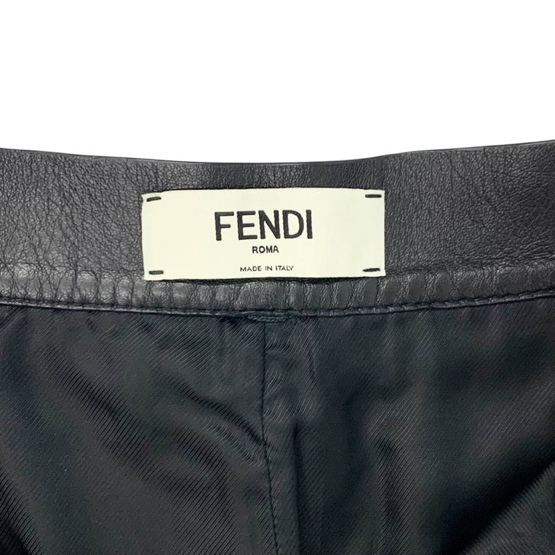 フェンディ FENDI ボトムス レザー ブラック シルバー ショートパンツ