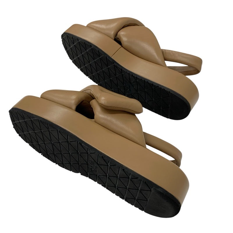 プラダ PRADA サンダル 靴 シューズ レザー ブラウン トライアングルロゴ パデッドナッパ ストラップ