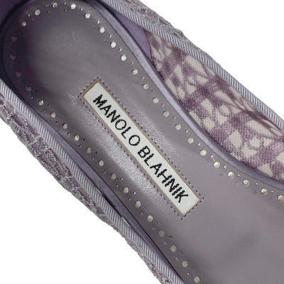 マノロブラニク MANOLO BLAHNIK ハンギシ フラットシューズ 靴 シューズ ファブリック サテン ライトパープル レース パール パーティーシューズ