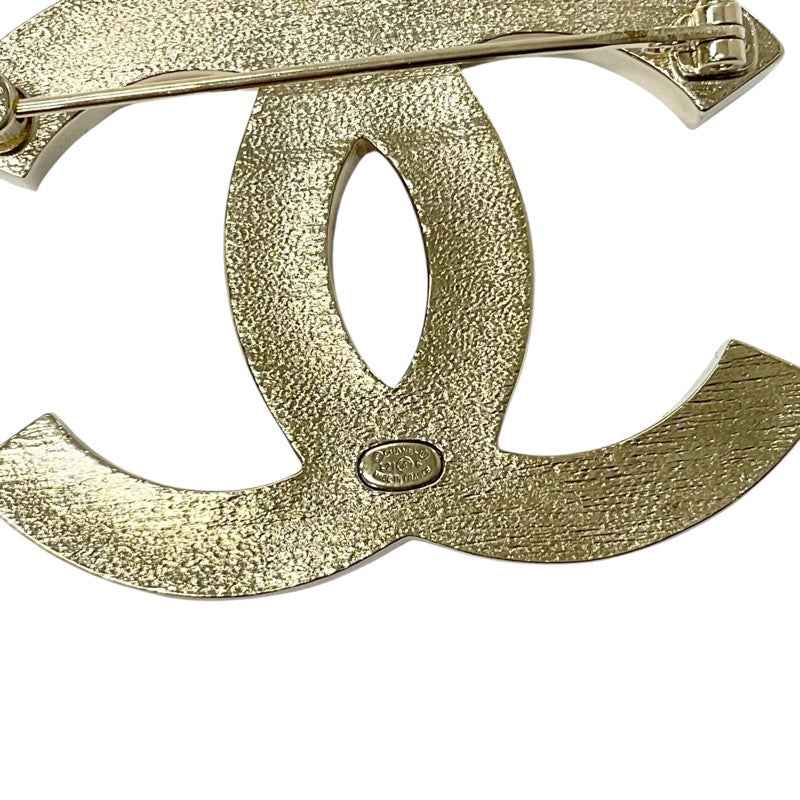 Chanel CHANEL Brooch Corsage Gold Coco Mark Rhinestone Wood-like