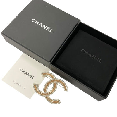 Chanel CHANEL Brooch Corsage Gold Coco Mark Rhinestone Wood-like