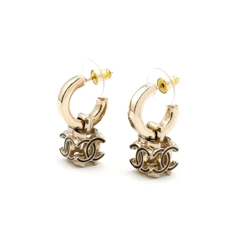 シャネル CHANEL ピアス イヤリング ゴールド ブラック ココマーク キューブ フープ