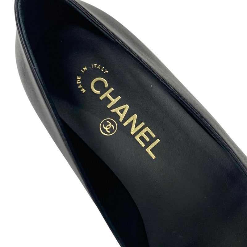 Chanel Flat Shoes, Leather Patent Black Unused Camellia Coco Mark Flat Pumps