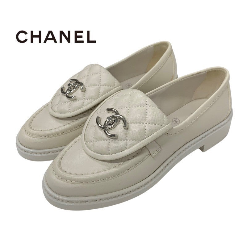 Chanel CHANEL loafers leather shoes shoes leather ivory silver turnlock Coco Mark Matelasse