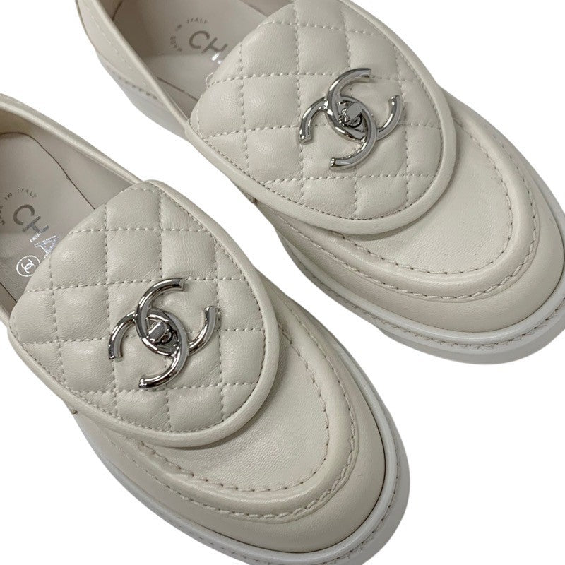 Chanel CHANEL loafers leather shoes shoes leather ivory silver turnlock Coco Mark Matelasse