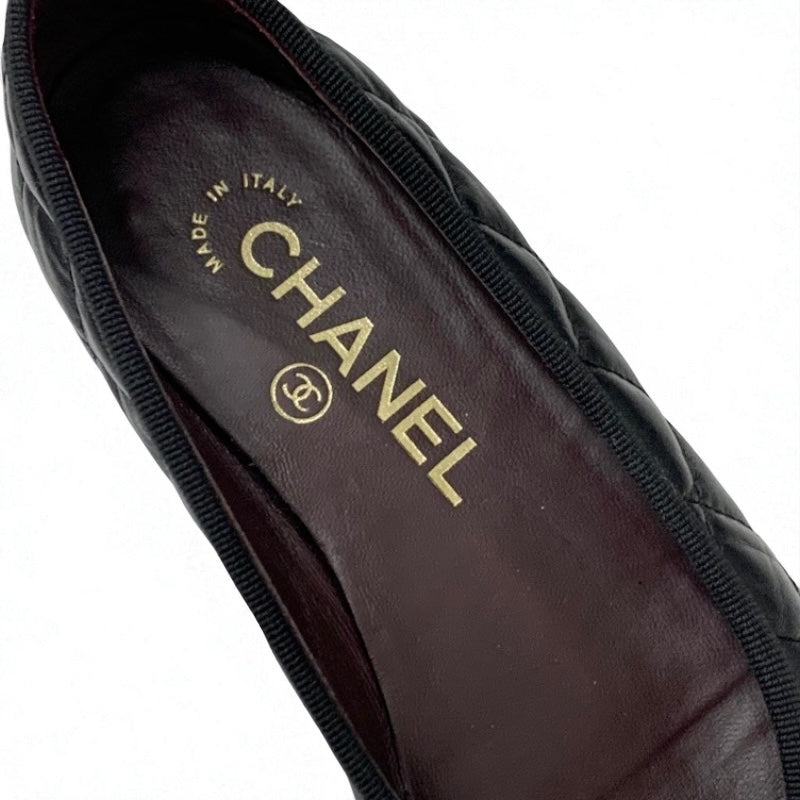 シャネル CHANEL フラットシューズ 靴 シューズ レザー ブラック 黒 バレエシューズ バレリーナ ココマーク リボン マトラッセ