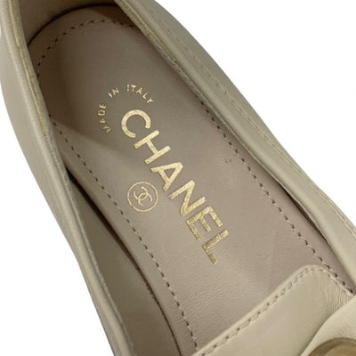 シャネル CHANEL ローファー 革靴 靴 シューズ レザー ベージュ ゴールド ココマーク フラットシューズ
