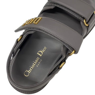 クリスチャンディオール CHRISTIAN DIOR DIORACT サンダル 靴 シューズ レザー グレー ゴールド 未使用 ロゴ スポーツサンダル フラット