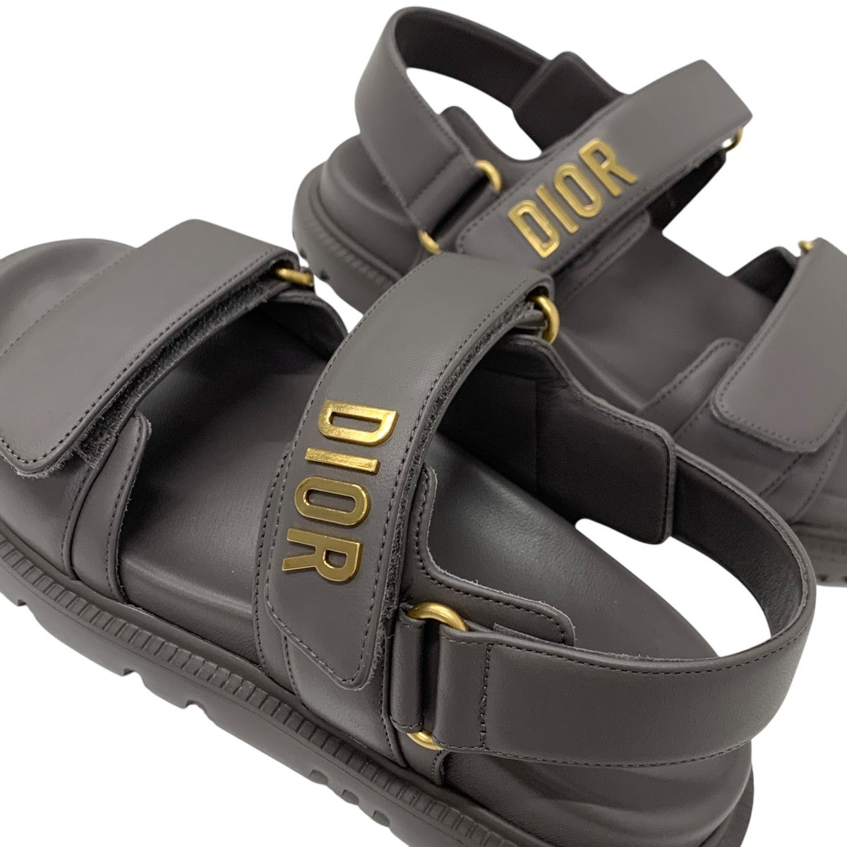 クリスチャンディオール CHRISTIAN DIOR DIORACT サンダル 靴 シューズ レザー グレー ゴールド 未使用 ロゴ スポーツサンダル フラット