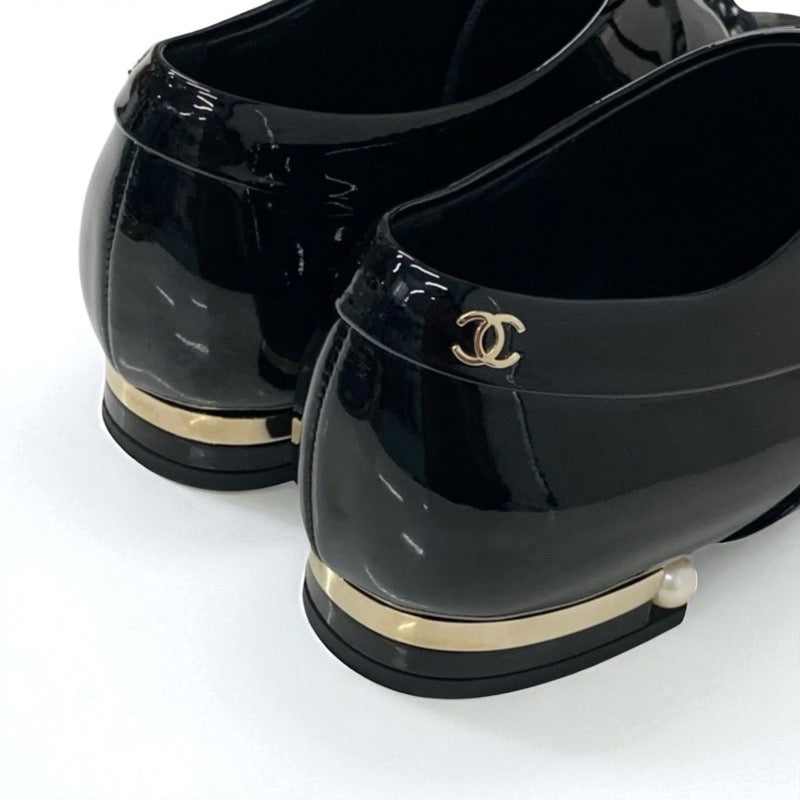 シャネル CHANEL ローファー 革靴 靴 シューズ パテント フェイクパール ブラック 黒 ココマーク レースアップ