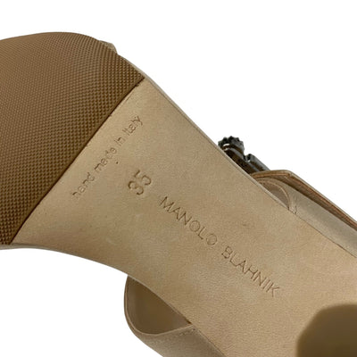 マノロブラニク MANOLO BLAHNIK サンダル 靴 シューズ サテン ベージュ マルチカラー ビジュー ミュール