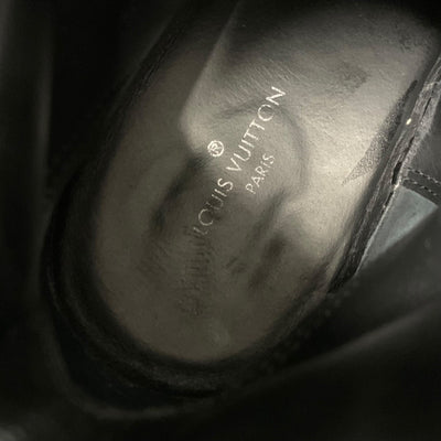 ルイヴィトン LOUIS VUITTON ワンダーランドライン ブーツ ショートブーツ 靴 シューズ レザー ブラック 黒 ゴールド アンクルブーツ レースアップ LV金具 ベルト