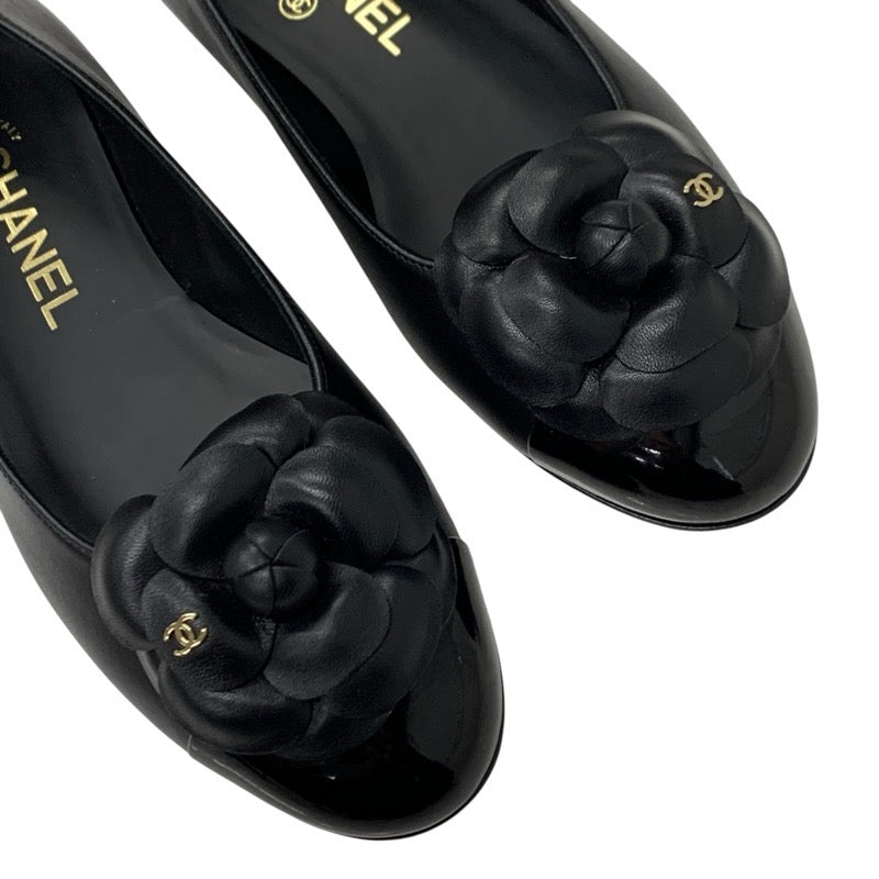 Chanel Flat Shoes, Leather Patent Black Unused Camellia Coco Mark Flat Pumps