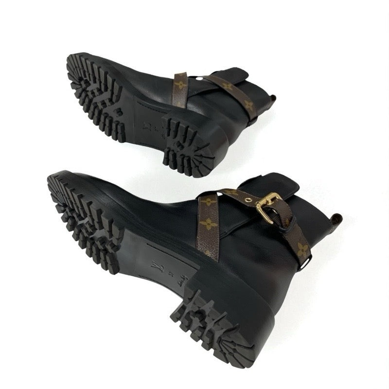 ルイヴィトン LOUIS VUITTON ディスカバリーライン モノグラム ブーツ ショートブーツ 靴 シューズ レザー ブラック ブラウン アンクルブーツ