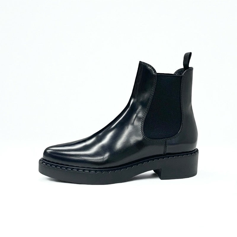 プラダ PRADA ブーツ ショートブーツ 靴 シューズ レザー ブラック 黒 サイドゴア チェルシーブーツ