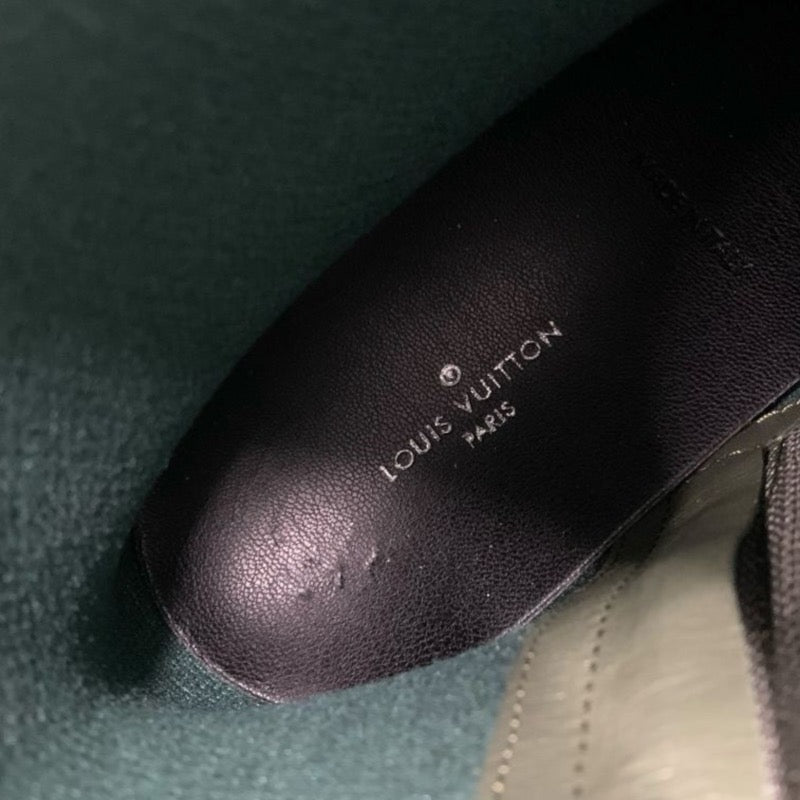 ルイヴィトン LOUIS VUITTON アークライトライン ブーツ ショートブーツ 靴 シューズ ラバー カーキ LVサークルロゴ レースアップ レインブーツ
