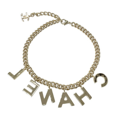 シャネル CHANEL ネックレス ペンダント チョーカー ゴールド ブラック ホワイト ロゴ ココマーク