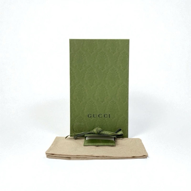 グッチ GUCCI ローファー 革靴 靴 シューズ レザー ブラック 黒 ゴールド ホースビット Bee刺繍