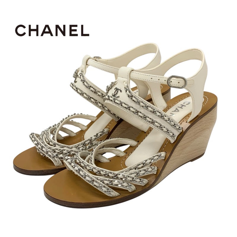 シャネル CHANEL サンダル 靴 シューズ レザー ホワイト 白 シルバー ココマーク チェーン ウェッジソール ウッド
