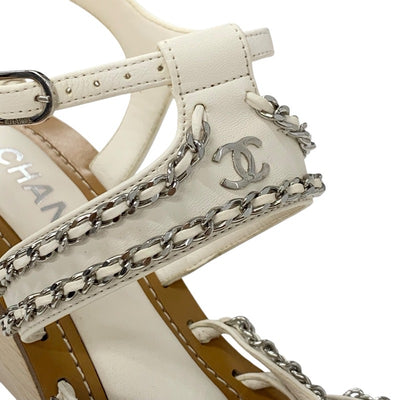 シャネル CHANEL サンダル 靴 シューズ レザー ホワイト 白 シルバー ココマーク チェーン ウェッジソール ウッド
