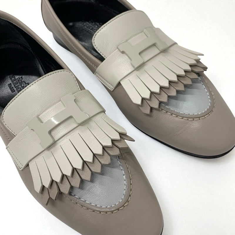 エルメス HERMES ロワイヤル ローファー 革靴 靴 シューズ レザー ベージュ アイボリー モカシン フラットシューズ H金具 フリンジ
