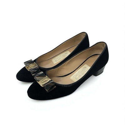 フェラガモ FERRAGAMO ヴァラ パンプス 靴 シューズ ベロア ブラック ゴールド リボン
