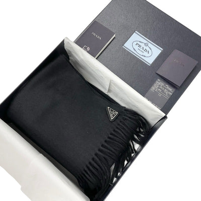 プラダ PRADA マフラー シルク ブラック 黒 トライアングルロゴ ストール