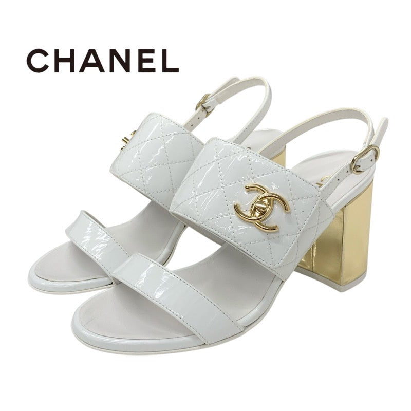 シャネル CHANEL サンダル 靴 シューズ パテント ホワイト ゴールド マトラッセ ココマーク ターンロック ストラップ