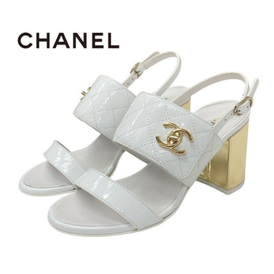 シャネル CHANEL サンダル 靴 シューズ パテント ホワイト ゴールド マトラッセ ココマーク ターンロック ストラップ